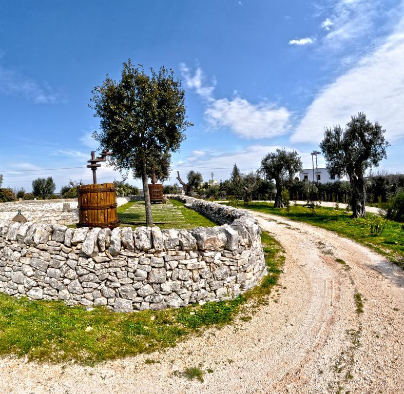 ألبيروبيللو Masseria Rosa Trulli Relais المظهر الخارجي الصورة