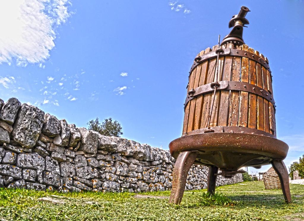 ألبيروبيللو Masseria Rosa Trulli Relais المظهر الخارجي الصورة